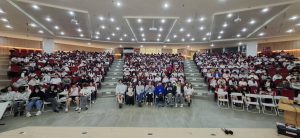 113-2高一自主學習作家蔣亞妮演講代表照片