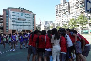1121-1121019高二班際大隊接力比賽代表照片