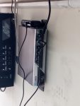 音響設備發出高頻率逼逼聲