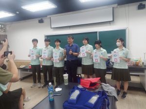 20250606松山高中科學服務隊科學活動代表照片
