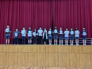 1122-1130522國中部朝會(國教中心)代表照片