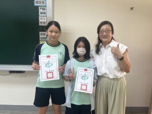 114-2書香列車閱讀心得、插畫比賽頒獎代表照片